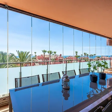 Beautiful In Residential Complex Apartman